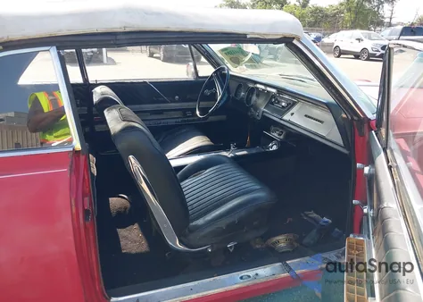 1964 Buick Wildcat z USA, uszkodzony, nr VIN 6K5027925